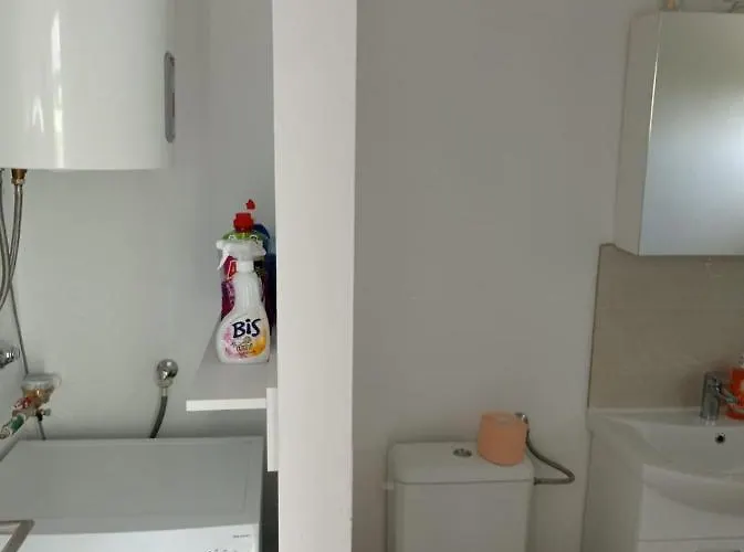 Ap Jurisic Bibinje
