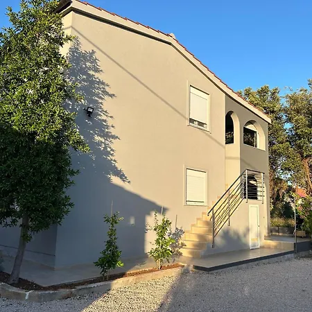 Ap Jurisic Homestay Bibinje