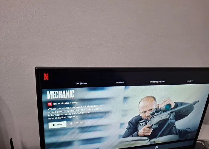 Ap Jurisic Ostanak kod kuće *